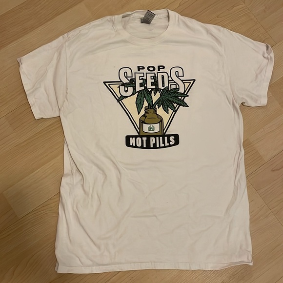 Pop Seeds Not Pills Cannabis T-Shirt - Picture 2 of 3